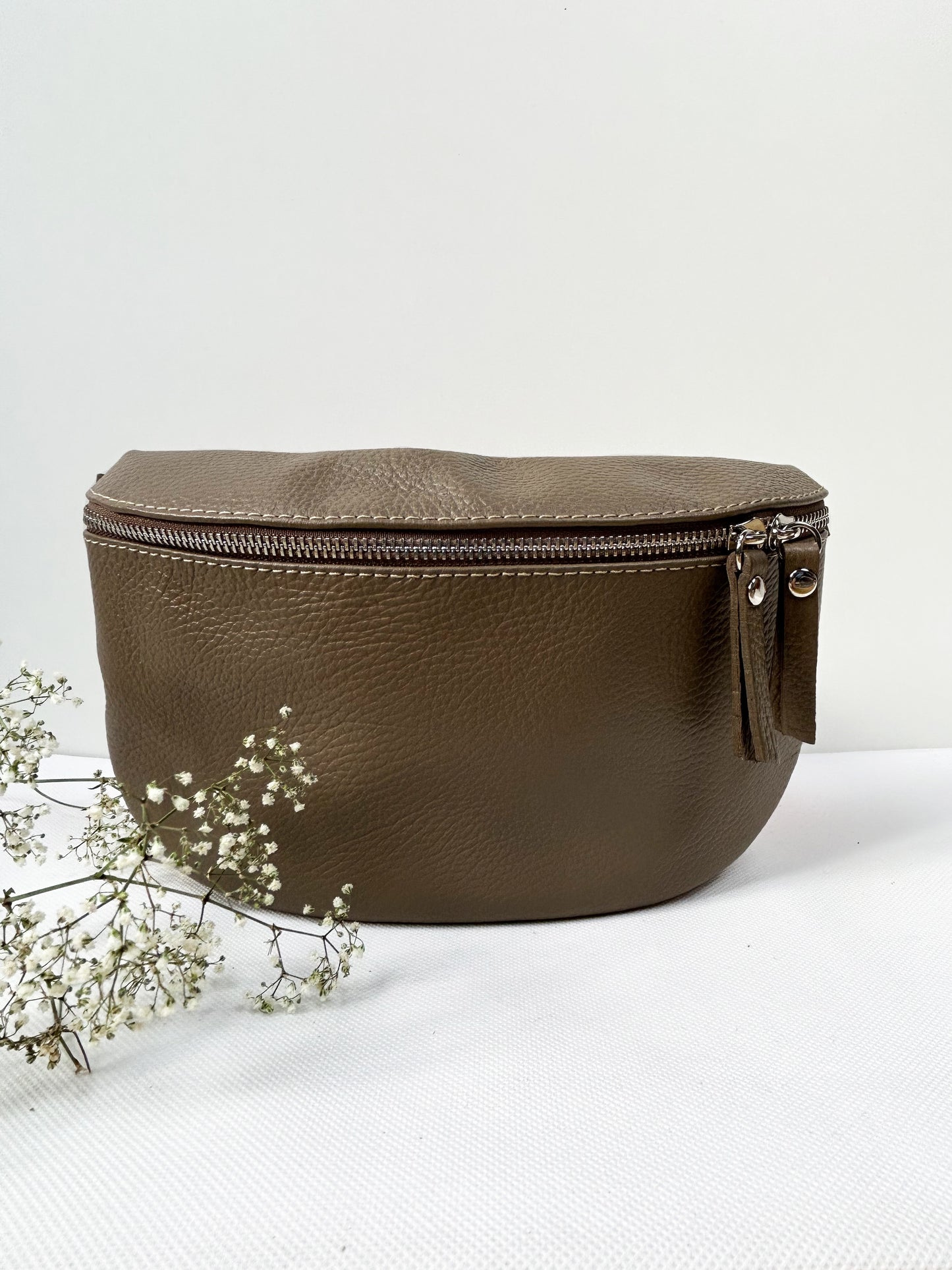 Crossbody Bauchtasche (Leder) - Dunkelbeige